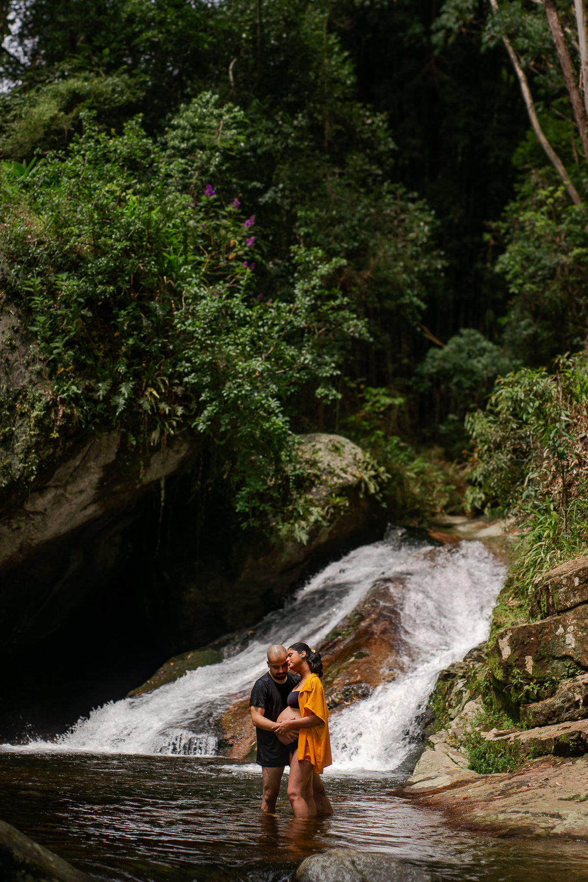 Ensaio gestante em nova friburgo.

Sessão de fotos espontâneas feita no Parque Municipal Juaréz Frotté - Nova Friburgo, RJ