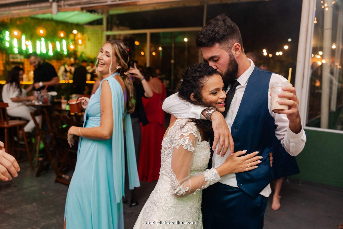 fotografo de casamento em nova friburgo. Fotografia documental, espontânea, artística e sensível. 