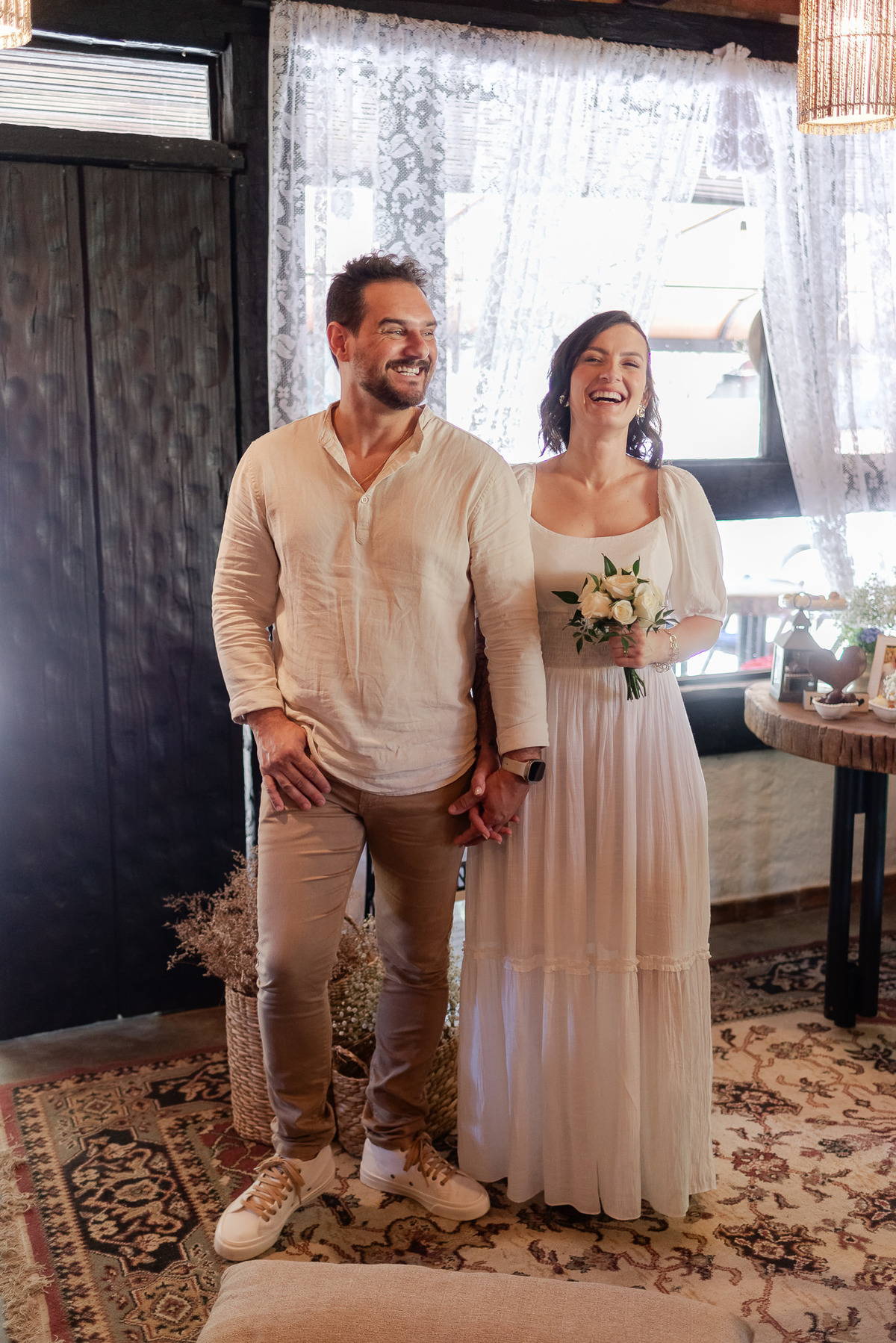 casamento intimista em Nova Friburgo. Fotografia espontânea e natural. Fotografo documental de casamentos diurnos