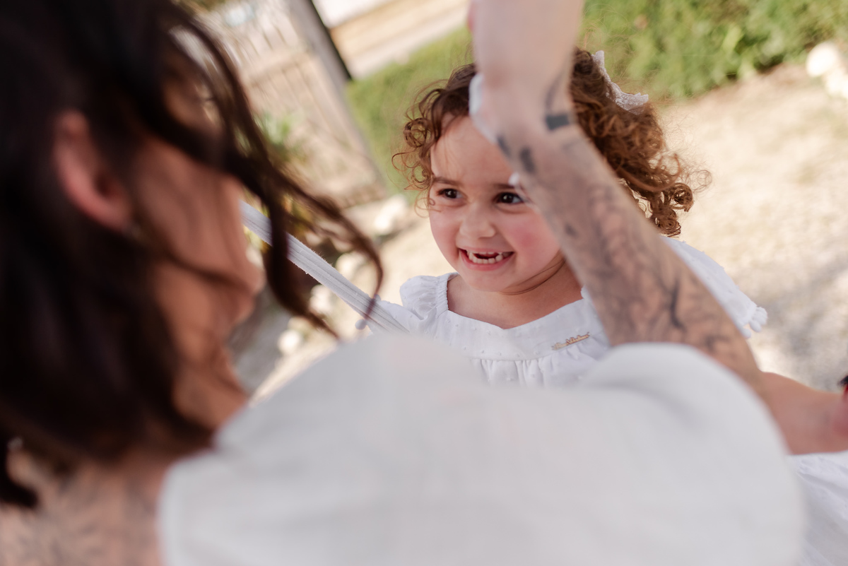 casamento intimista em Nova Friburgo. Fotografia espontânea e natural. Fotografo documental de casamentos diurnos