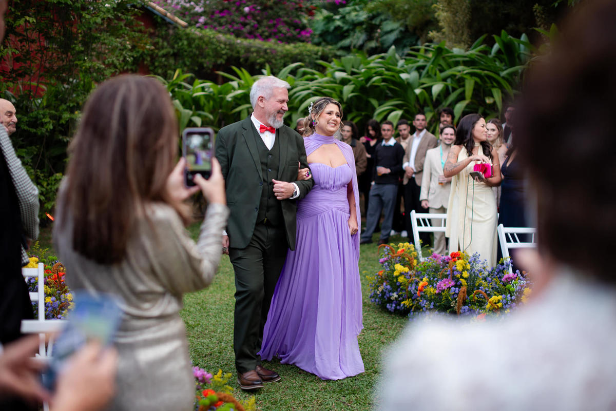 Foto e Filme documental de casamento na Fazenda Caturama em Areal, Rio de Janeiro. 