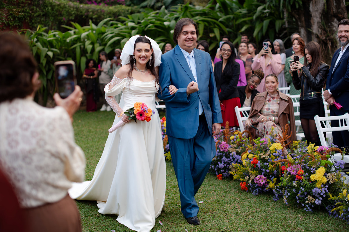 Foto e Filme documental de casamento na Fazenda Caturama em Areal, Rio de Janeiro. 