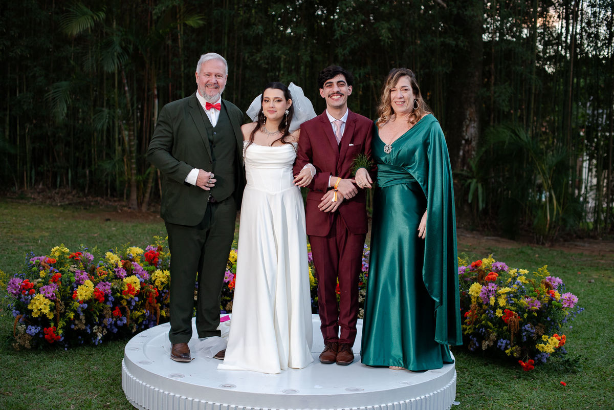 Foto e Filme documental de casamento na Fazenda Caturama em Areal, Rio de Janeiro. 