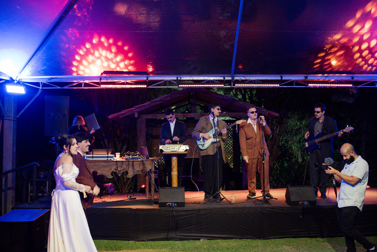 Foto e Filme documental de casamento na Fazenda Caturama em Areal, Rio de Janeiro. 
