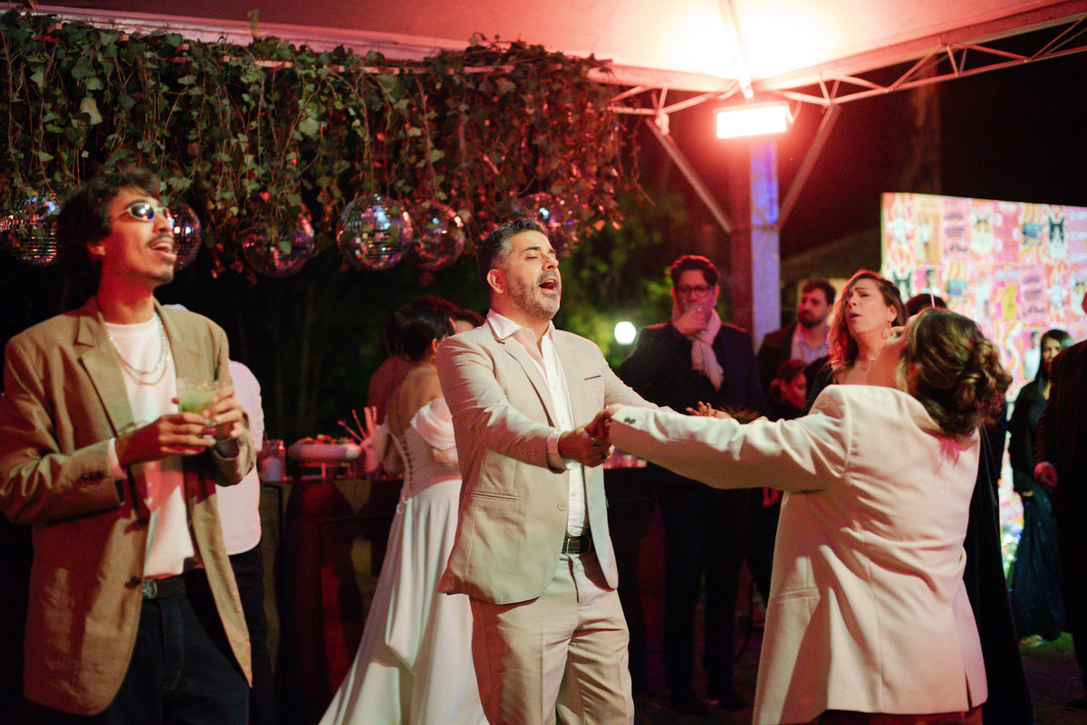 Foto e Filme documental de casamento na Fazenda Caturama em Areal, Rio de Janeiro. 