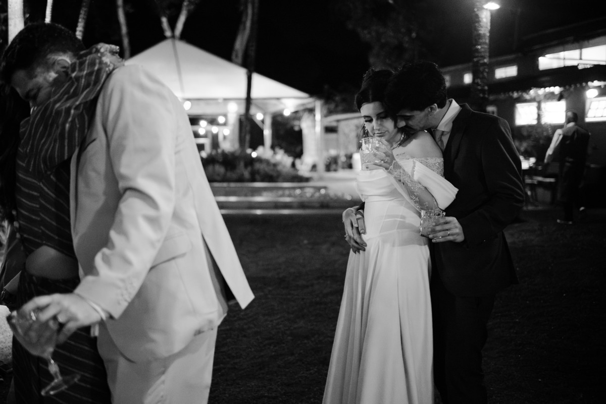 Foto e Filme documental de casamento na Fazenda Caturama em Areal, Rio de Janeiro. 