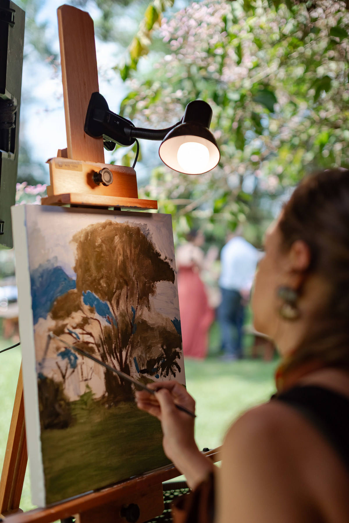 Foto e Filme documental de casamento na casa de festa Sítio Quero-Quero em Limeira, São Paulo.  Registro espontâneo, natural, artístico e autêntico para casais que querem viver livremente o dia do casamento. Tropicália Foto e Filme de Casamentos