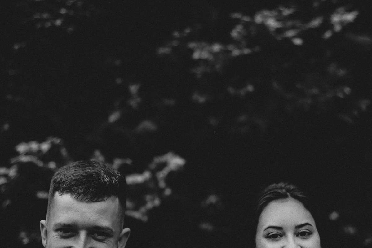 Ensaio de Casal em Nova Friburgo, foto preta e branca conceitual do casal