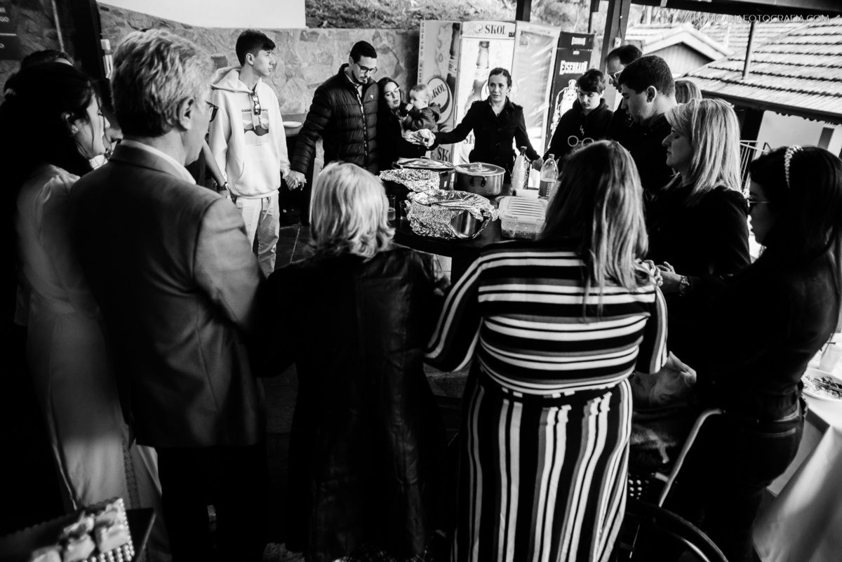 fotógrafo de casamento em nova friburgo. fotografia documental em cartório na região cerrana do rio de janeiro