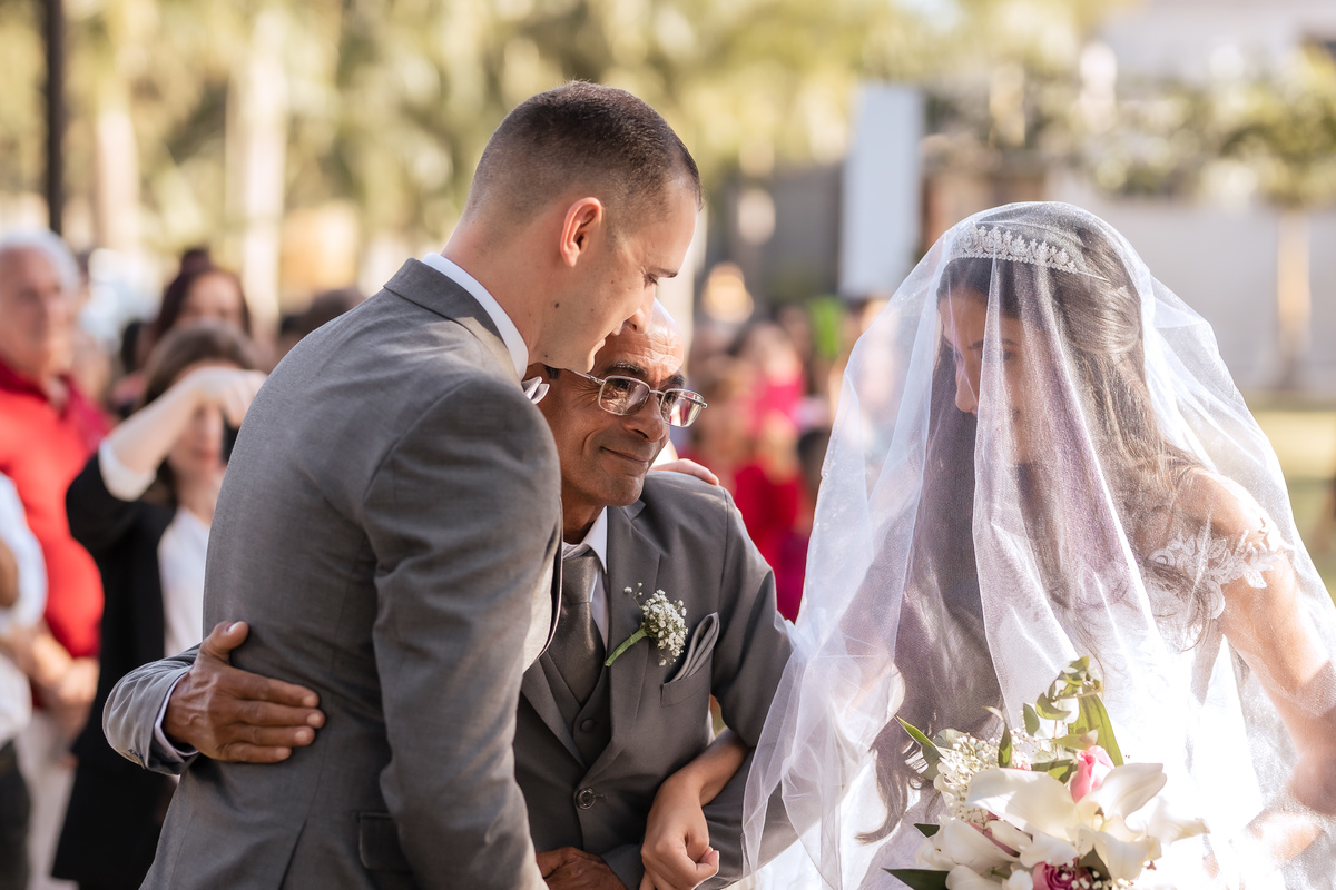 decoração, noiva, vetido, paulo cravitto, fotografo de casamento, fotografo em sorocaba, noiva, making of noiva, making of noivo, casamento  no campo, casamento ao ar livre, 