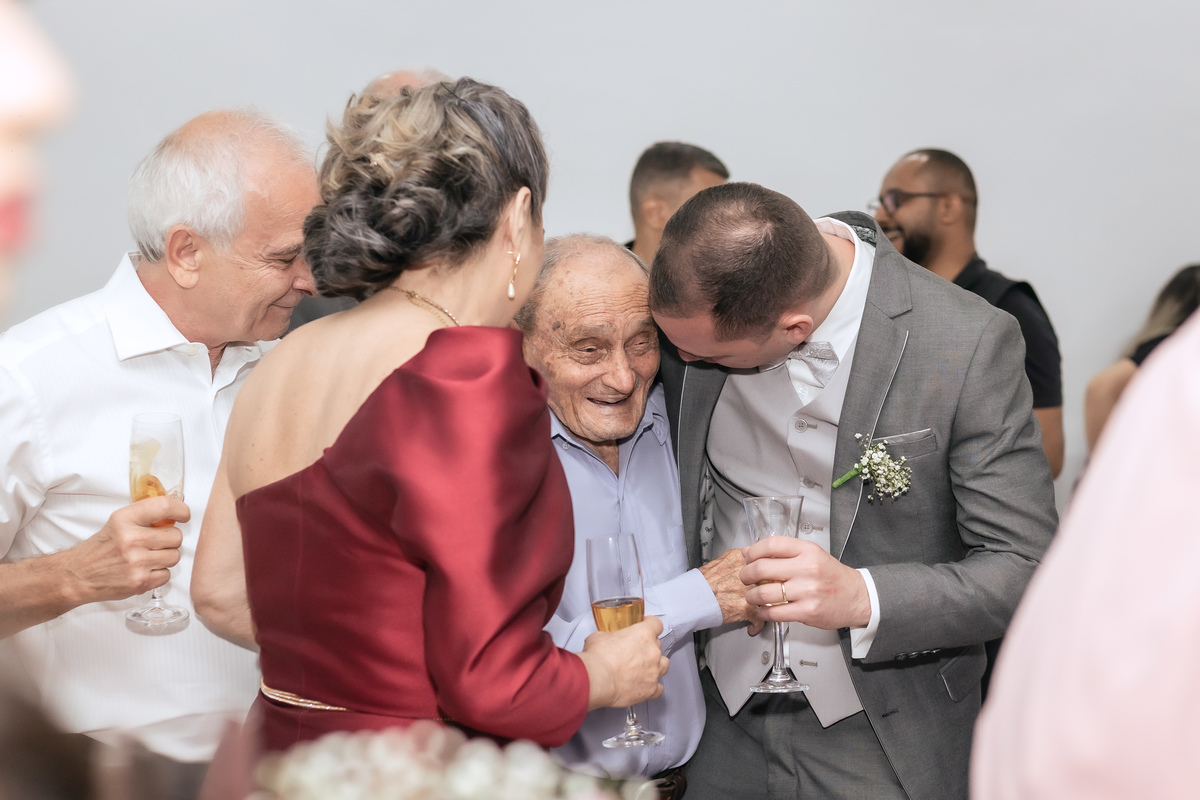 decoração, noiva, vetido, paulo cravitto, fotografo de casamento, fotografo em sorocaba, noiva, making of noiva, making of noivo, casamento  no campo, casamento ao ar livre, 