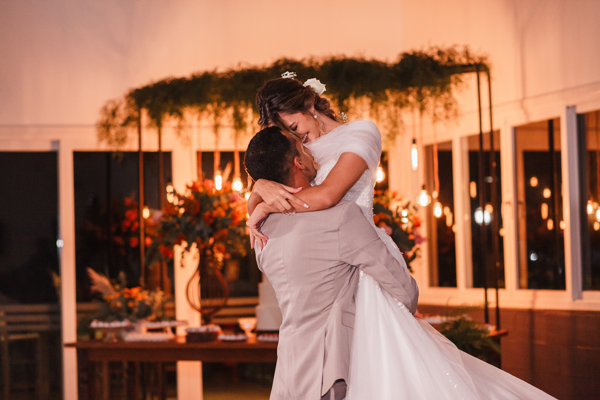 Valsa dos Noivos Casamento H Ville Sapiranga RS