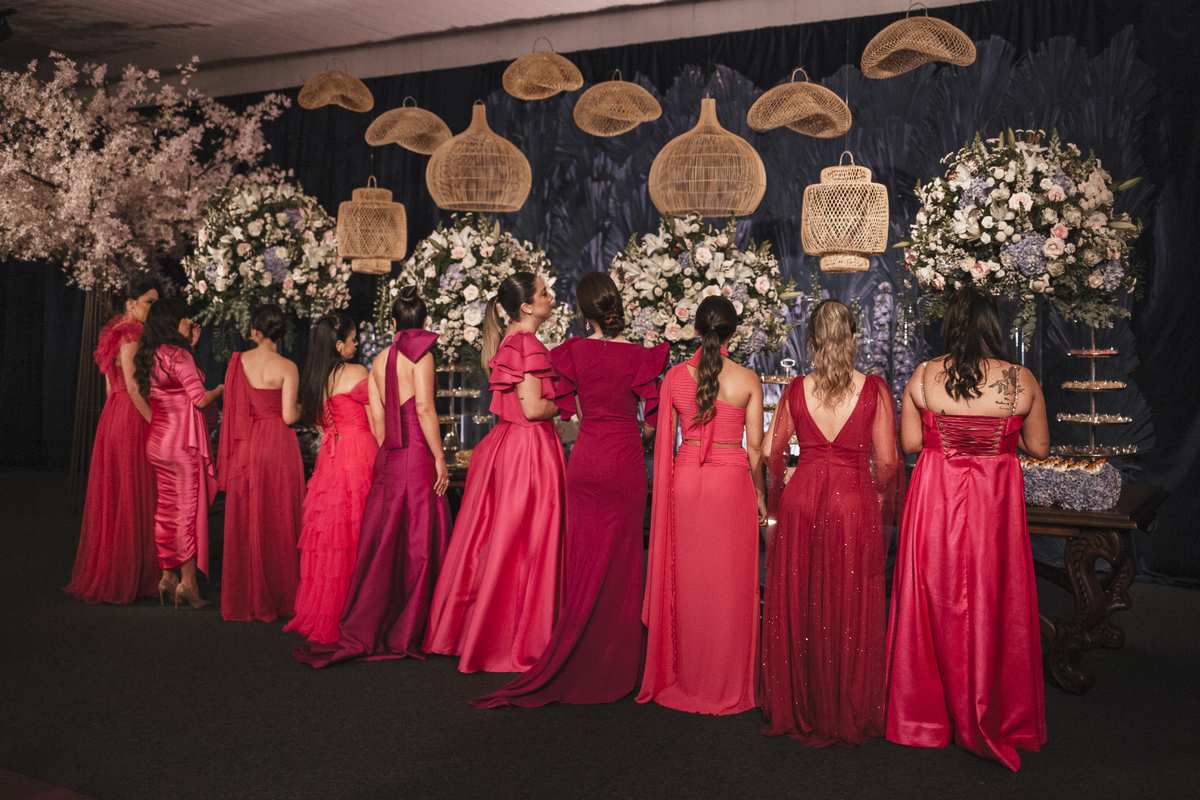 First Look Noiva com as madrinhas