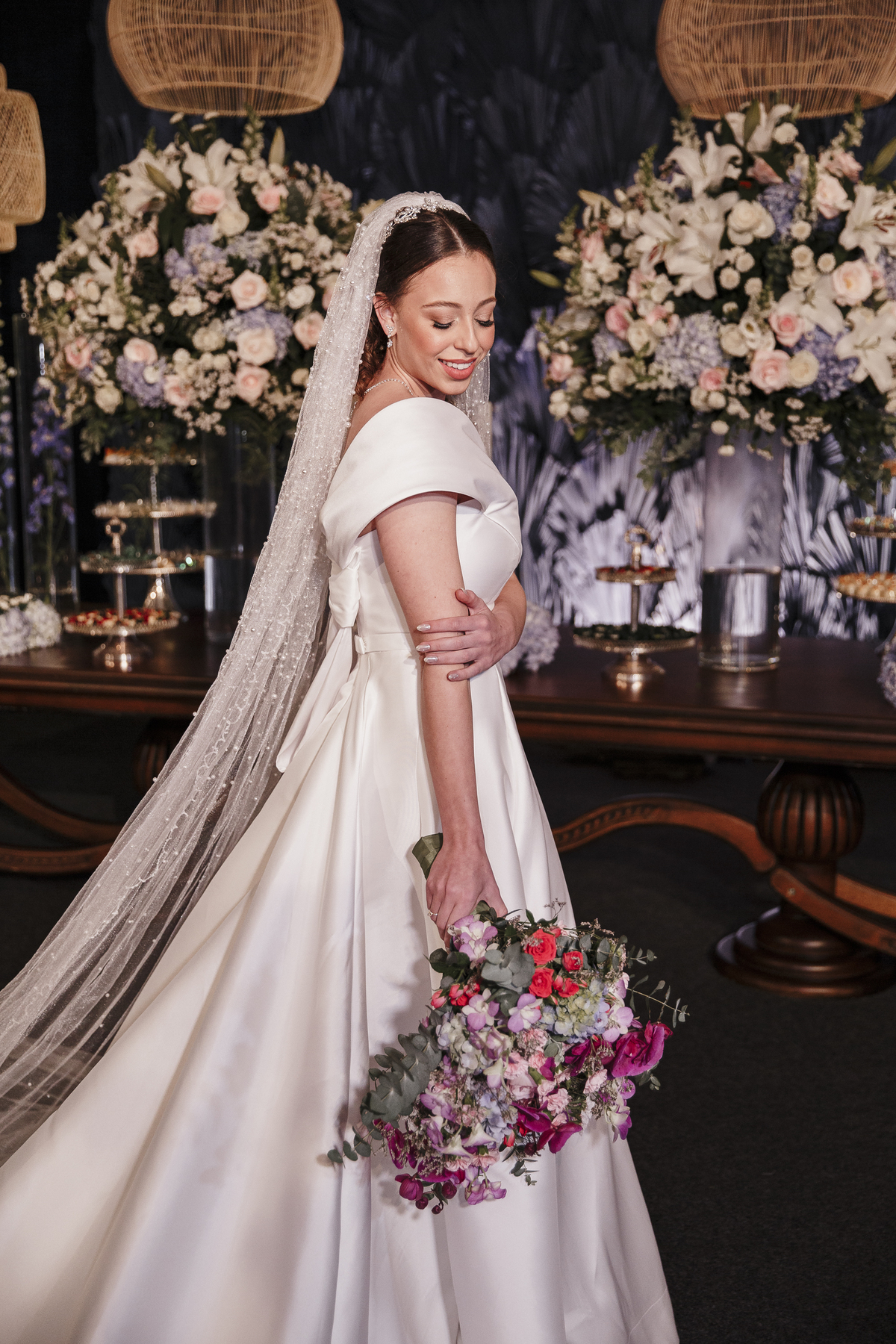 Noiva e decoração do casamento