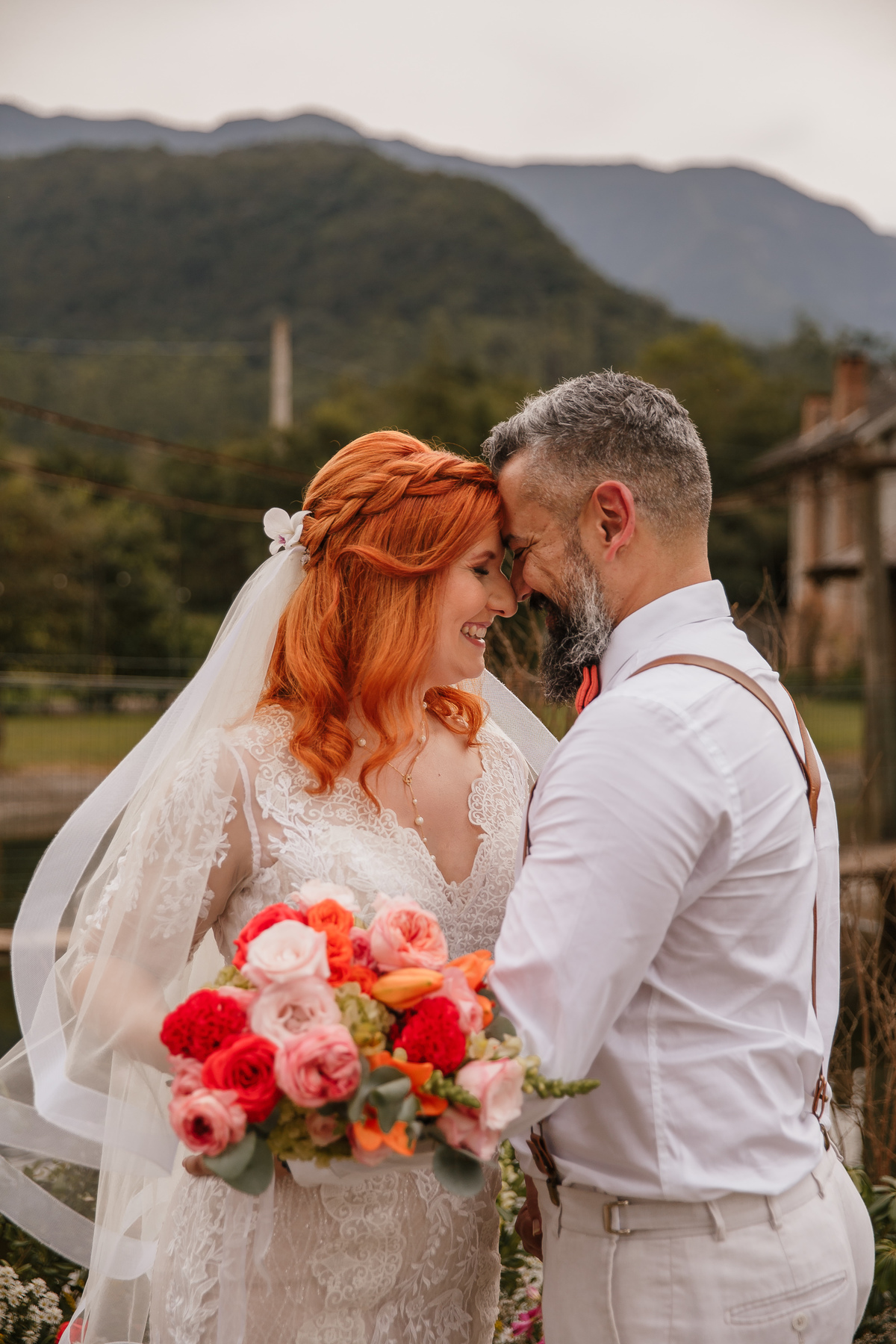 Sessão pós Cerimônia Casamento ao ar livre em Praia Grande - Serra Catarinense