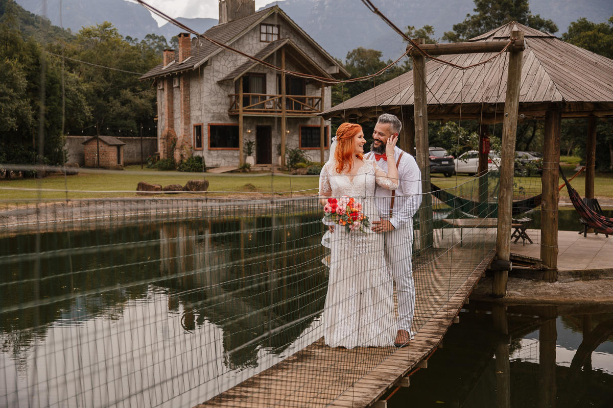 Sessão pós Cerimônia Casamento ao ar livre em Praia Grande - Serra Catarinense