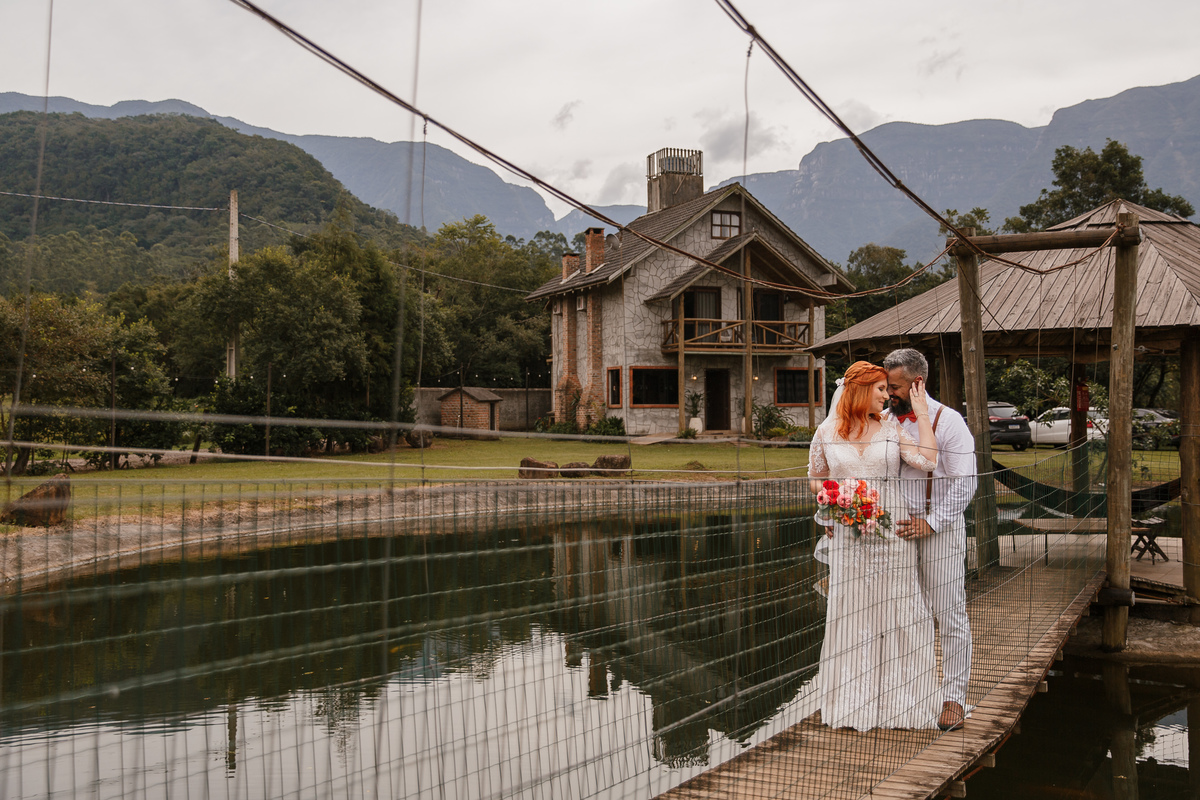 Sessão pós Cerimônia Casamento ao ar livre em Praia Grande - Serra Catarinense