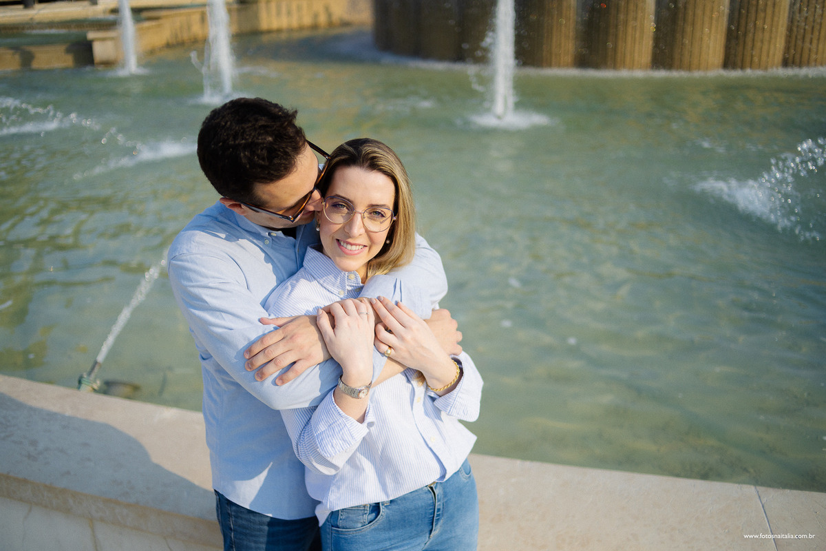 fotos de casal na fontana di trevi