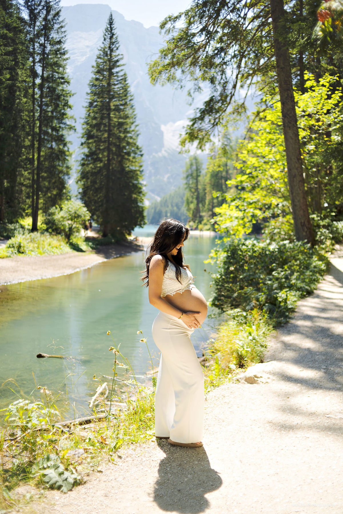 Ensaio de Gestante na natureza na Itália