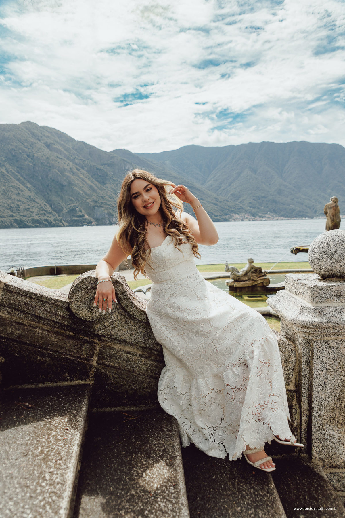 ensaio fotográfico pedido de casamento villa lago di como lake fotógrafo vestido noiva