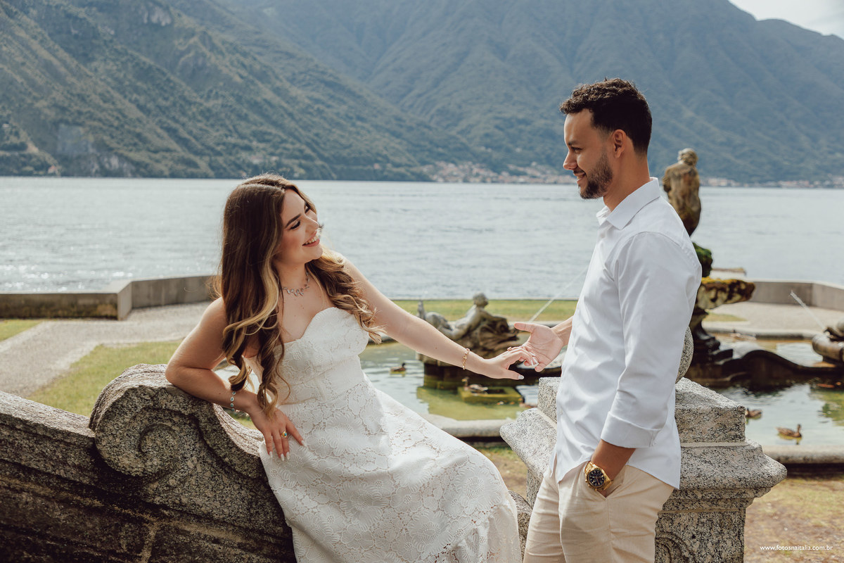 ensaio fotográfico pedido de casamento villa lago di como lake fotógrafo vestido noiva surpresa