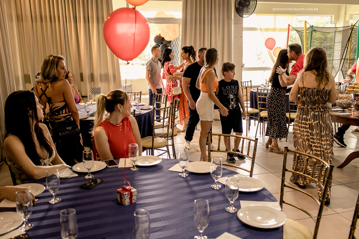 festa-infantill-aabb-guaporé