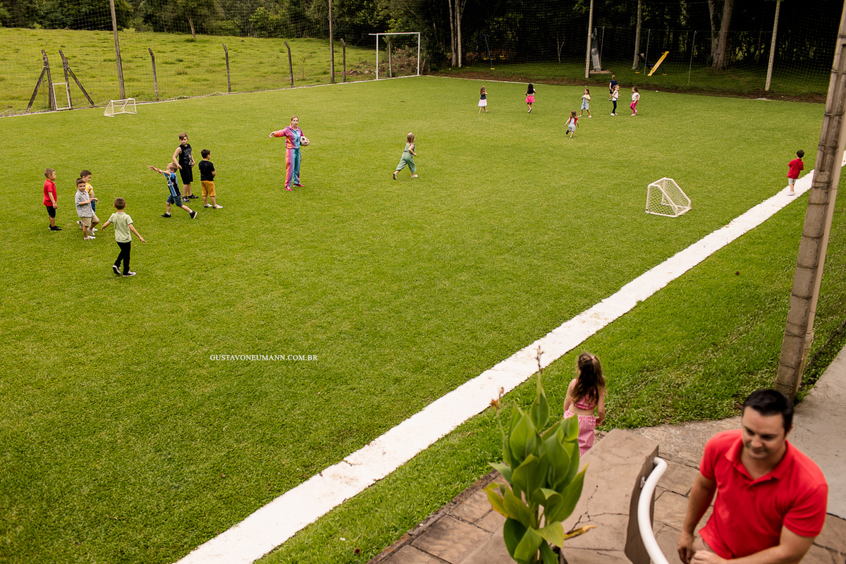 festa-infantill-aabb-guaporé