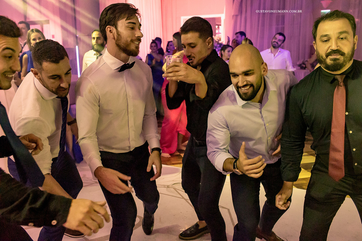 casamento-pâmella-e-alexandre-associação-leopoldina-juvenil-porto-alegre-rs-gustavo-neumann-fotografia