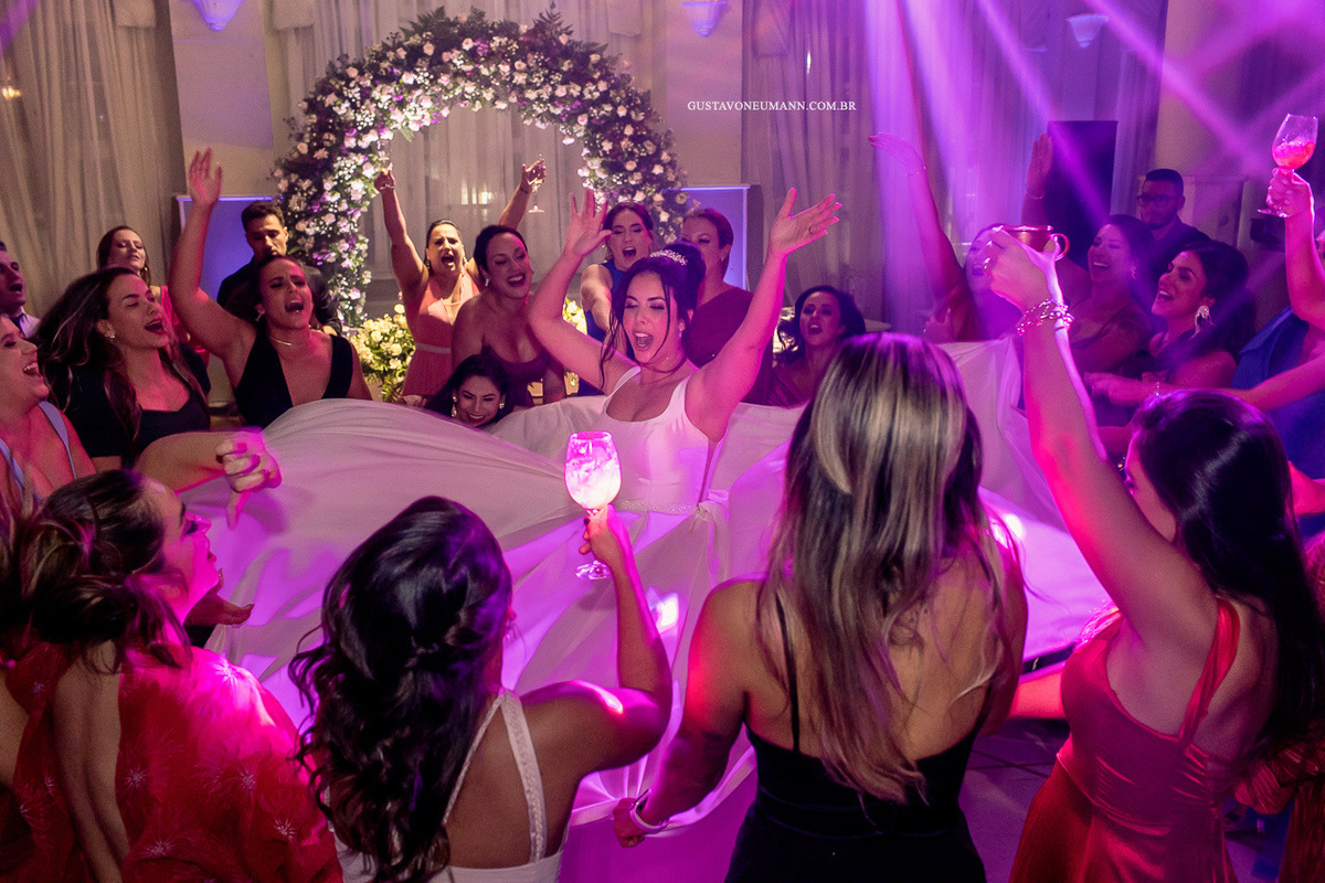 casamento-pâmella-e-alexandre-associação-leopoldina-juvenil-porto-alegre-rs-gustavo-neumann-fotografia