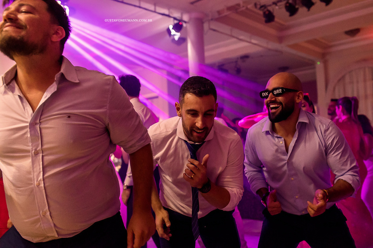 casamento-pâmella-e-alexandre-associação-leopoldina-juvenil-porto-alegre-rs-gustavo-neumann-fotografia