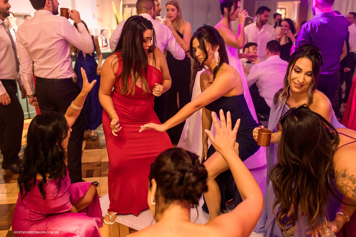 casamento-pâmella-e-alexandre-associação-leopoldina-juvenil-porto-alegre-rs-gustavo-neumann-fotografia