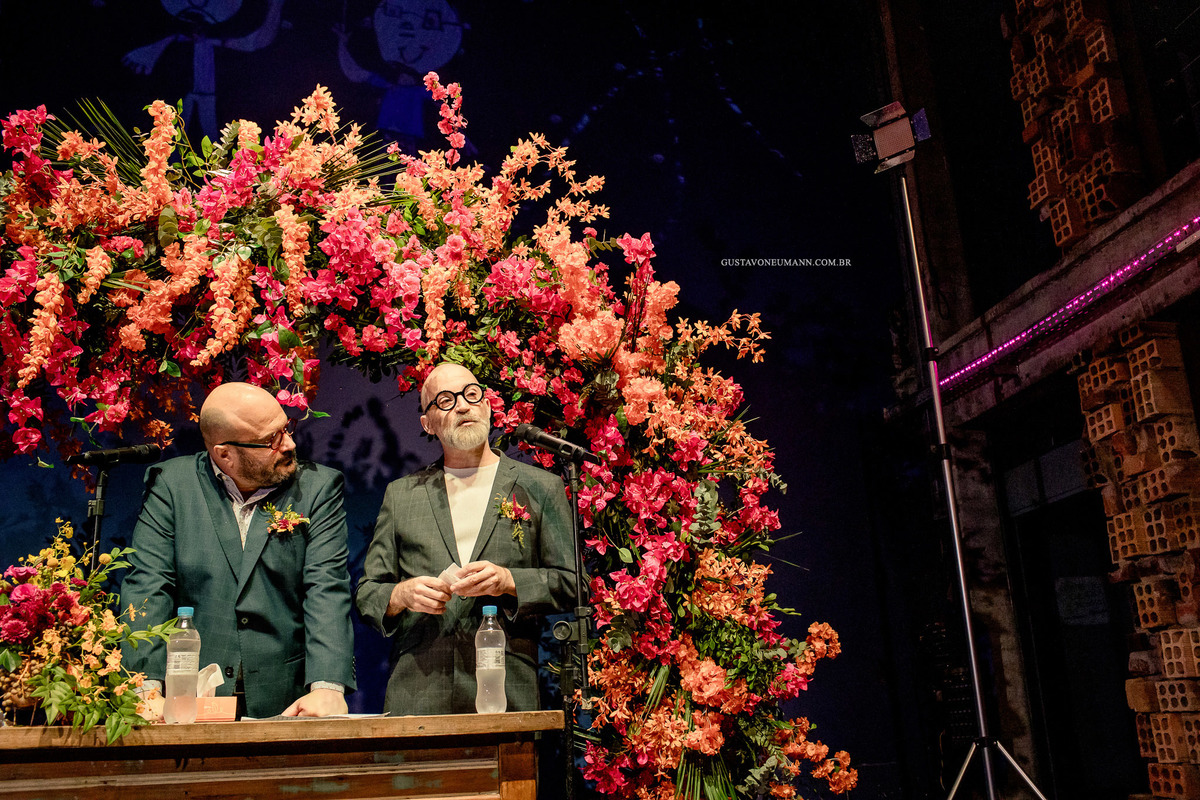 casamento-gay-vitor-e-rafa-bar-ocidente-porto-alegre-rs