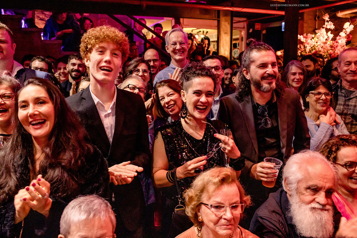 casamento-gay-vitor-e-rafa-bar-ocidente-porto-alegre-rs