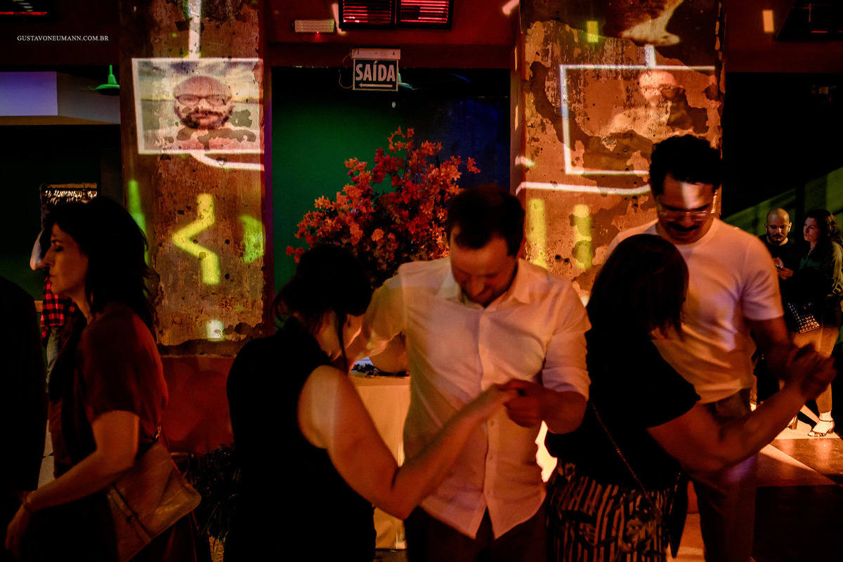 casamento-gay-vitor-e-rafa-bar-ocidente-porto-alegre-rs