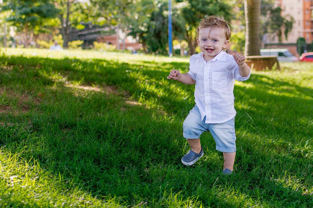 Geison Erdmann fotografia smash the cake fotografia de casamento fotógrafo bar mitzvah bat mitzvah fotos ao ar livre luz natural criança 