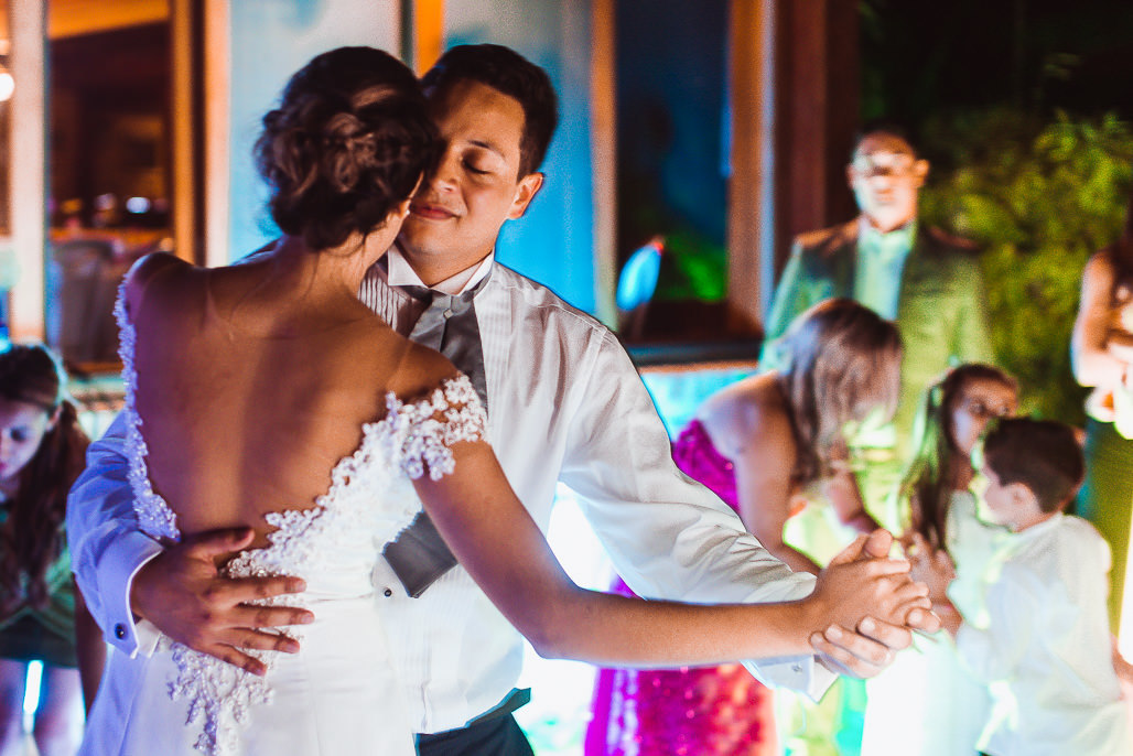 fotografia casamento ao ar livre noiva noivo porto alegre geison erdmann fotografia fotógrafo porto alegre rio grande do sul