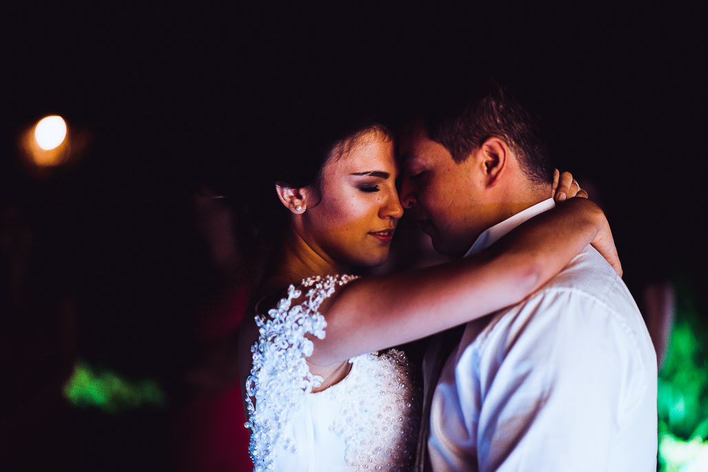 fotografia casamento ao ar livre noiva noivo porto alegre geison erdmann fotografia fotógrafo porto alegre rio grande do sul