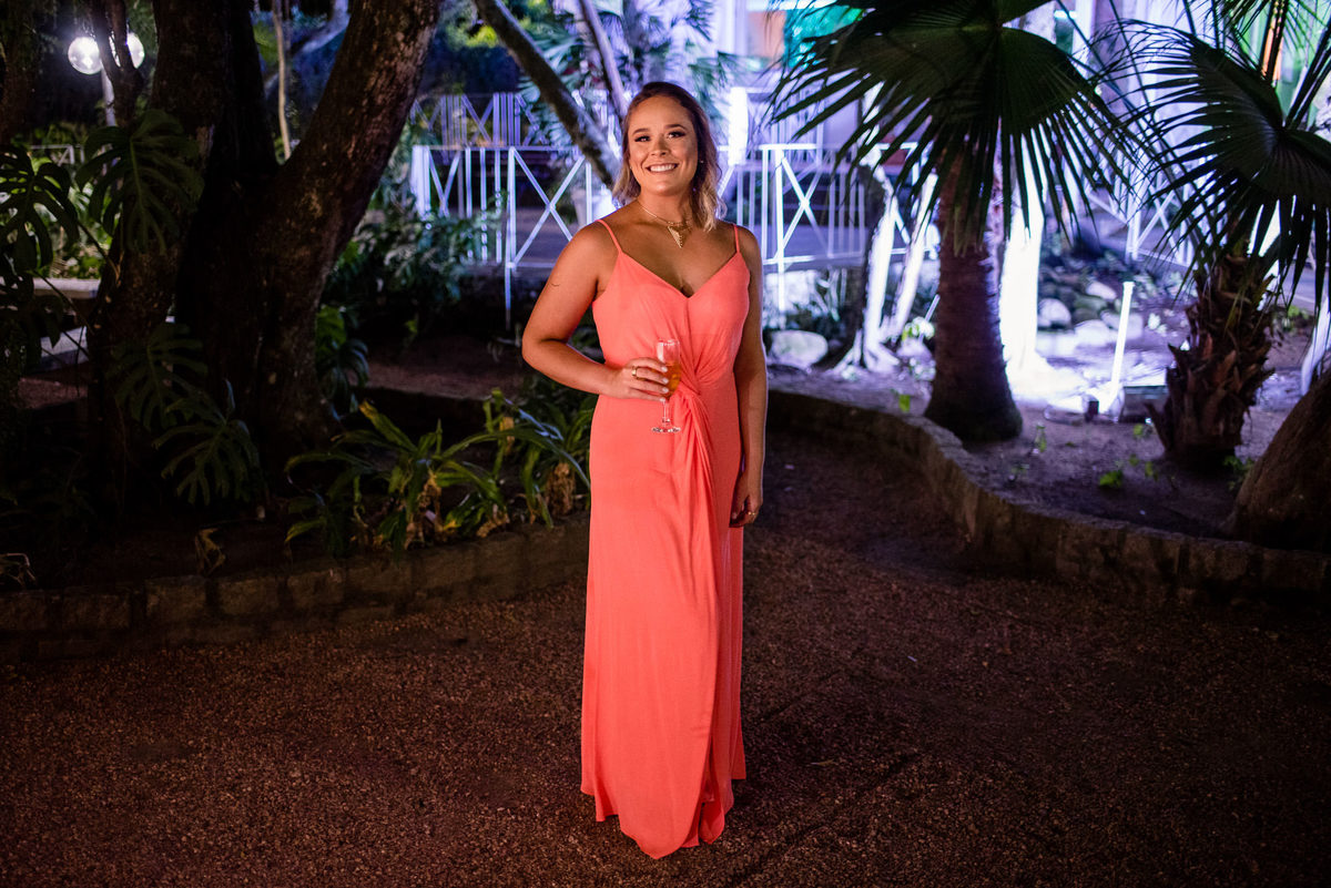 formatura ufrgs medicina festa de formatura fotos espontâneas fotógrafo porto alegre fotografia pucrs med vestido salmão vestido de formatura