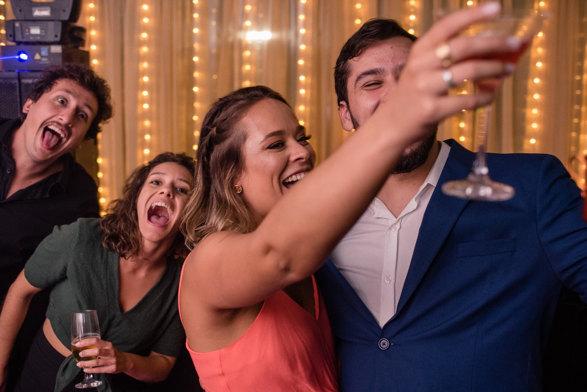 formatura ufrgs medicina festa de formatura fotos espontâneas fotógrafo porto alegre fotografia pucrs med