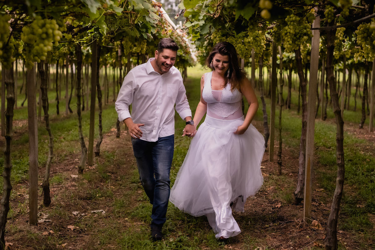 ensaio casal pré casamento wedding noivos rio grande do sul noiva noivo núpcias parreiral são valentim do sul felicidade casal 