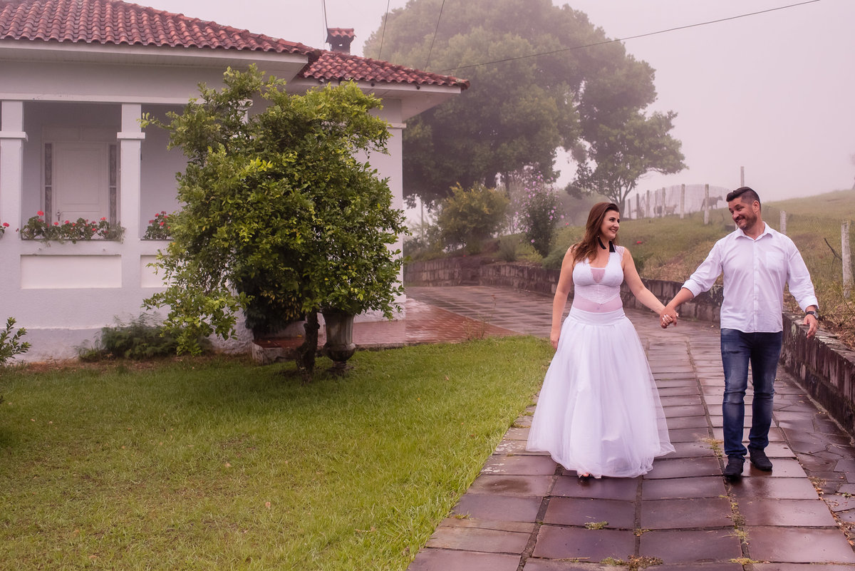 ensaio casal pré casamento wedding noivos rio grande do sul noiva noivo núpcias parreiral são valentim do sul felicidade casal 