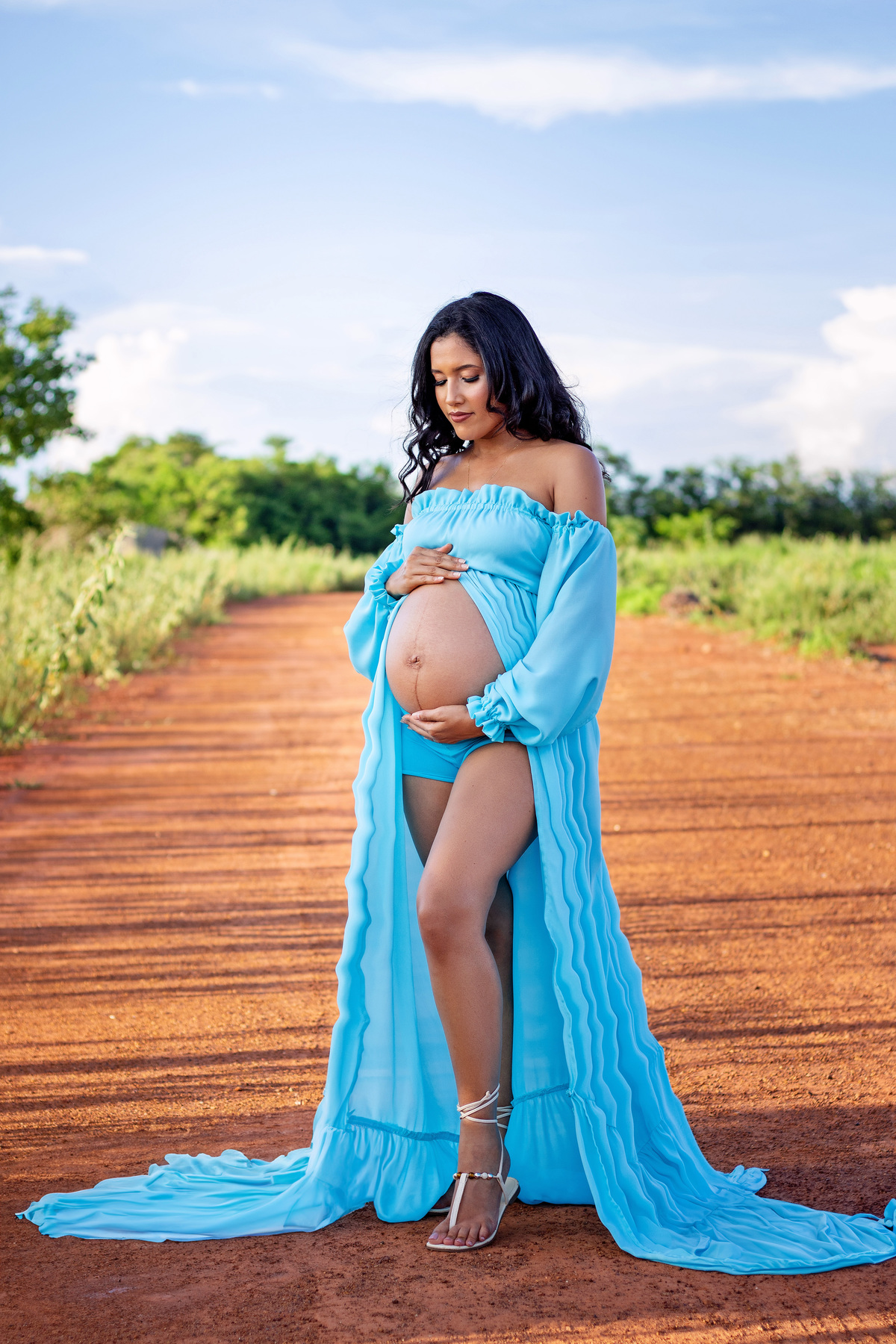 Fotógrafo de gestante em Rondonópolis: ensaio ao ar livre com Sthefany Araújo