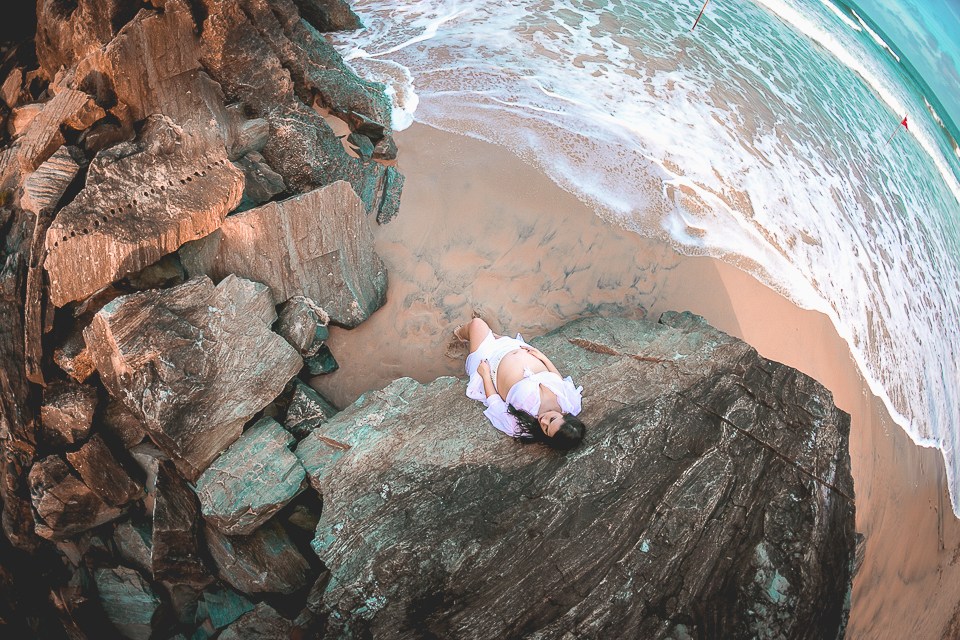 Ensaio de Gestante da Laize, praia Brava em Itajaí. 