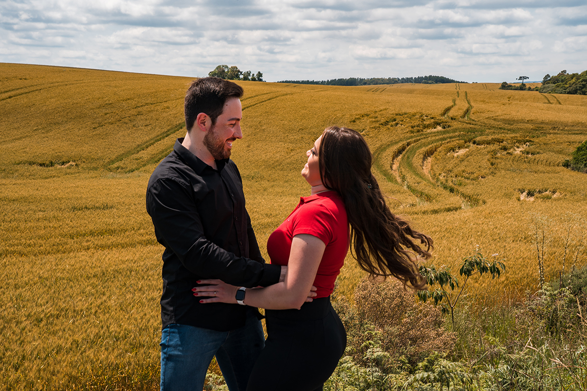 Pré wedding Aline e Fernando fotos  no campo Campos Novos -SC