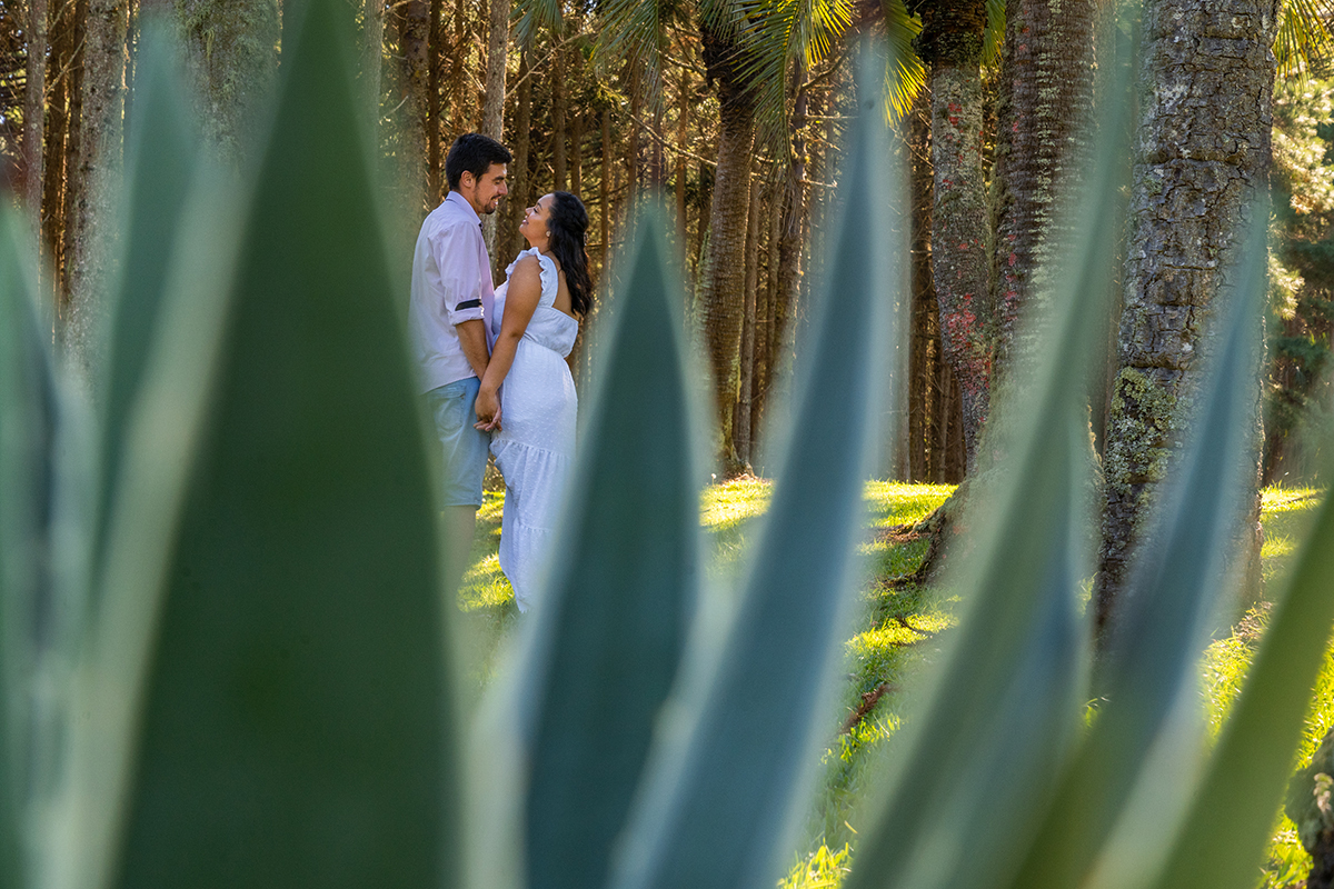 Pré wedding Leticia e Thiago foto criativa no campo Curitibanos - SC
