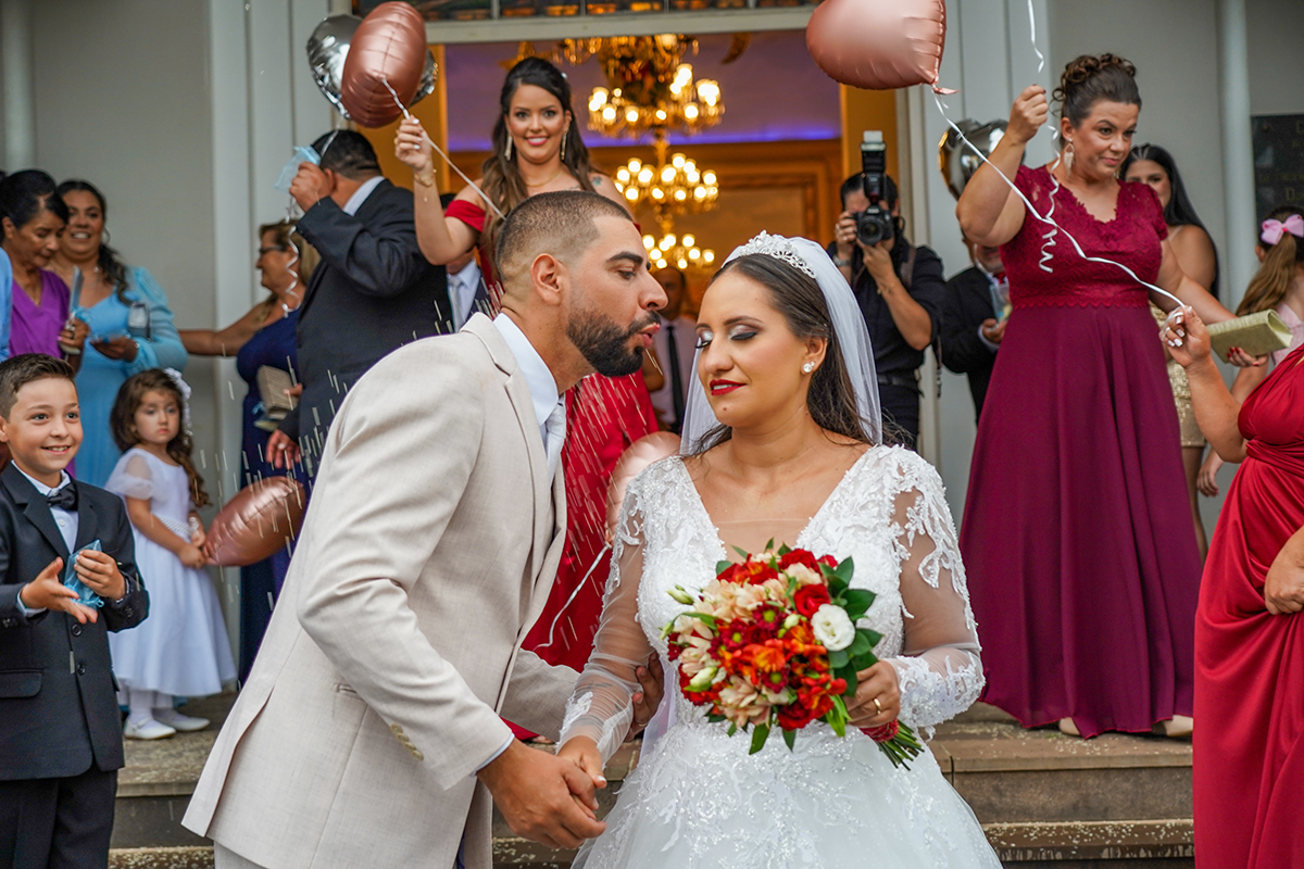Foto saída  cerimonia - Casamnto Camila e Lucas - Campos Novos SC