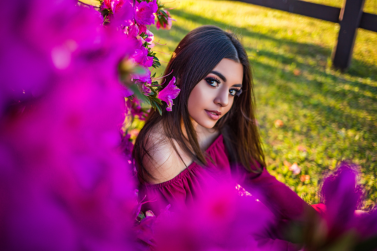 Sessão externa 15 anos Kauani com flores