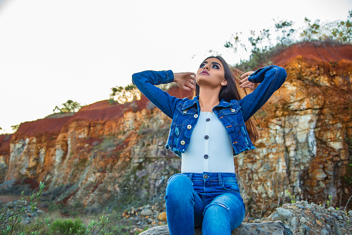 Sessão externa 15 anos Kauani 