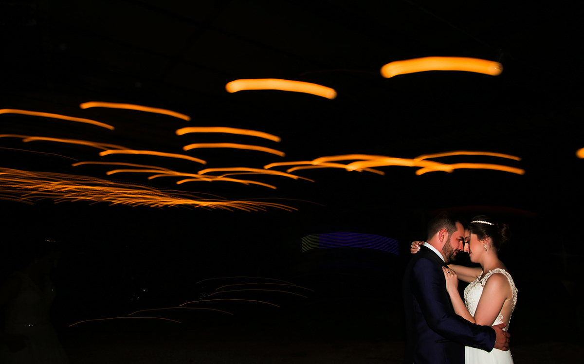 Foto criativa casamento Fernando e Jhenifer Campos Novos SC