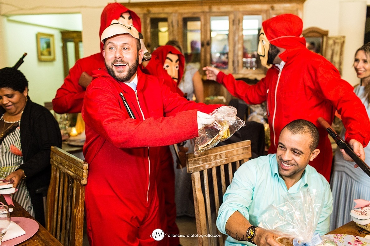 casa de papel em casamento